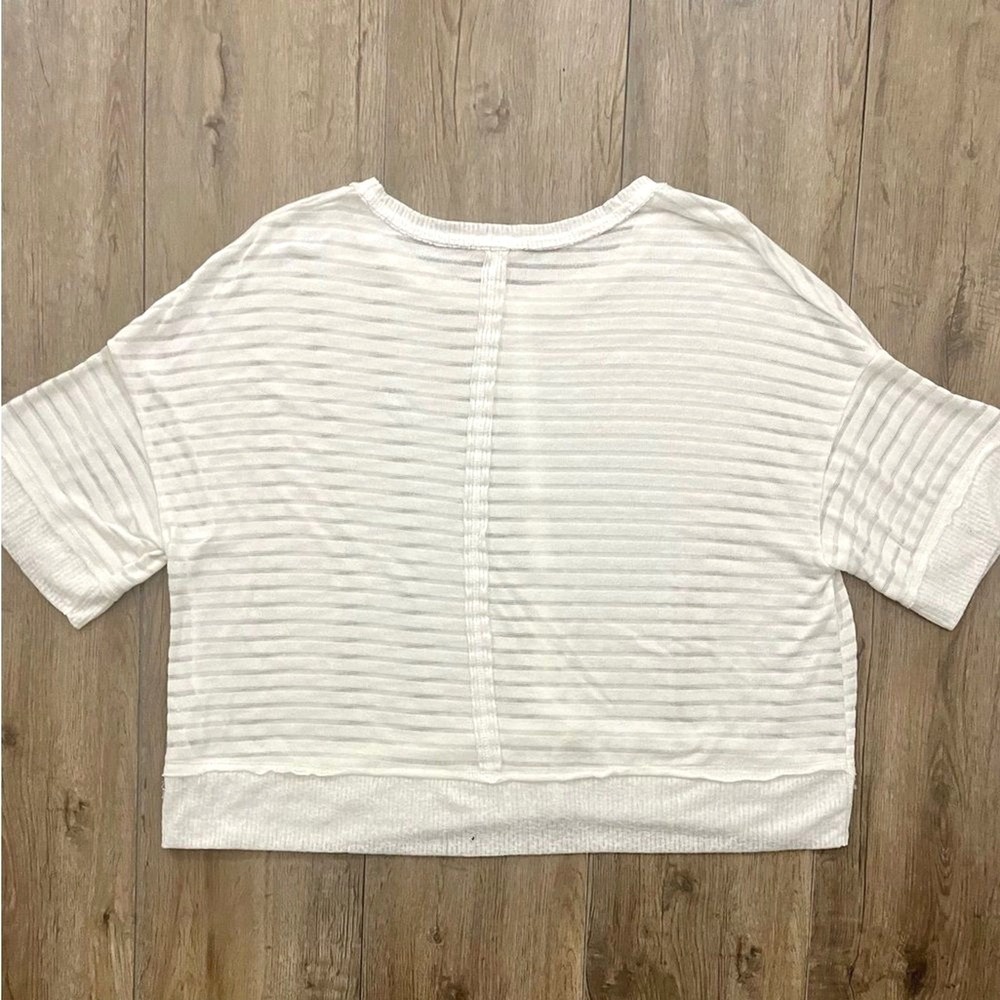 UMGEE Oversized Boxy Shirt White Textured Coastal Sheer Boho Short Sleeve Crop L - Picture 7 of 8